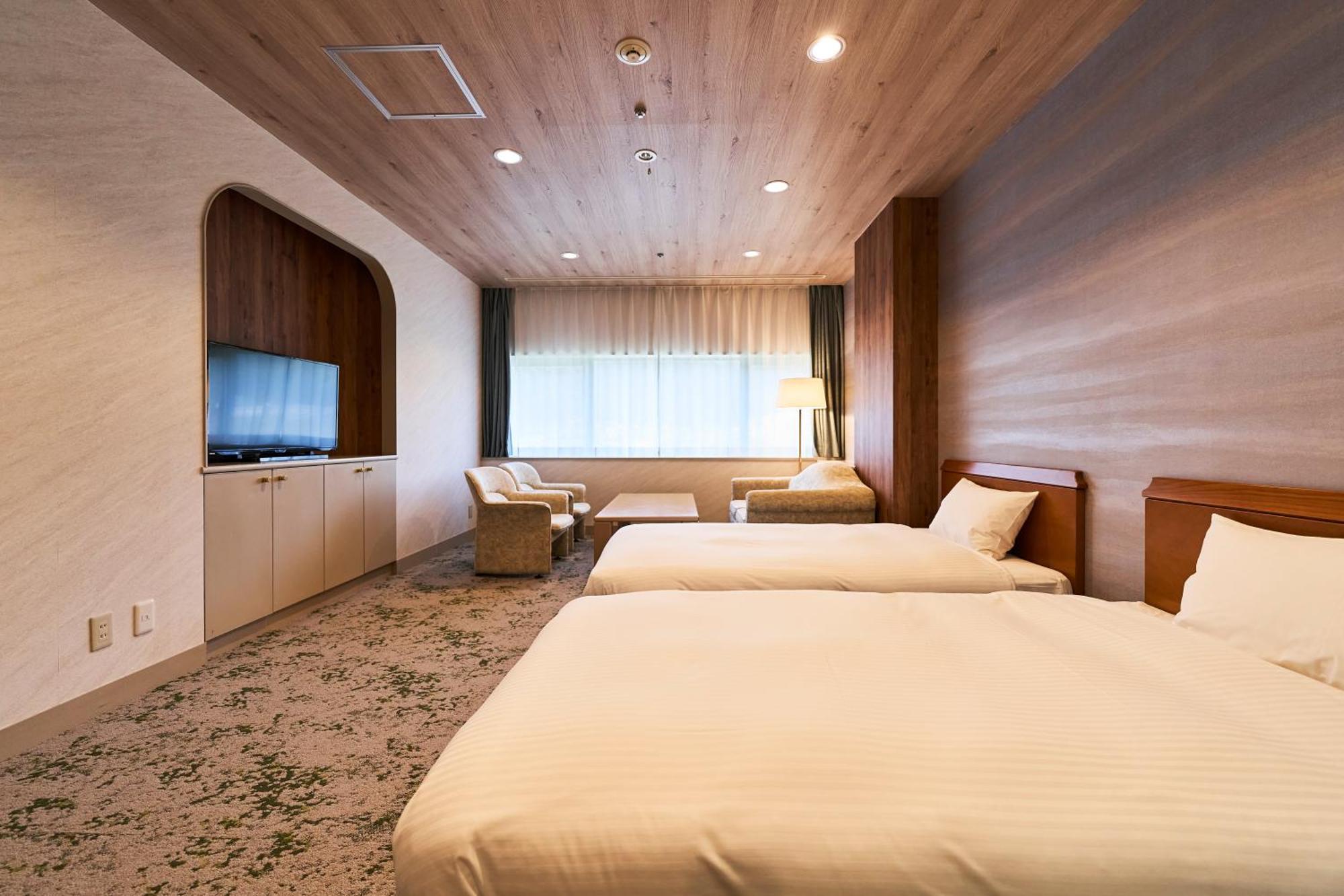 Katsuyama New Hotel Екстериор снимка