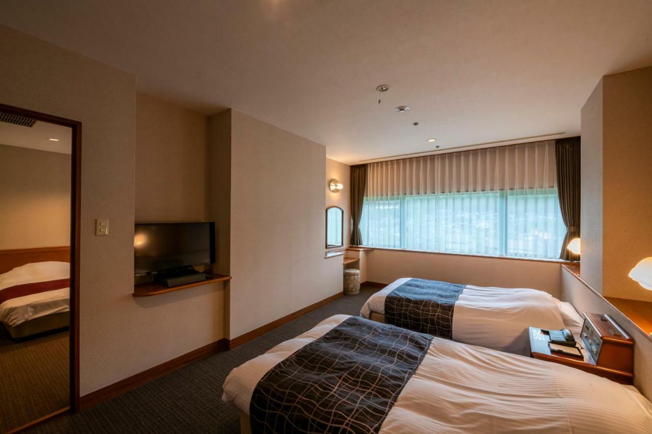 Katsuyama New Hotel Екстериор снимка