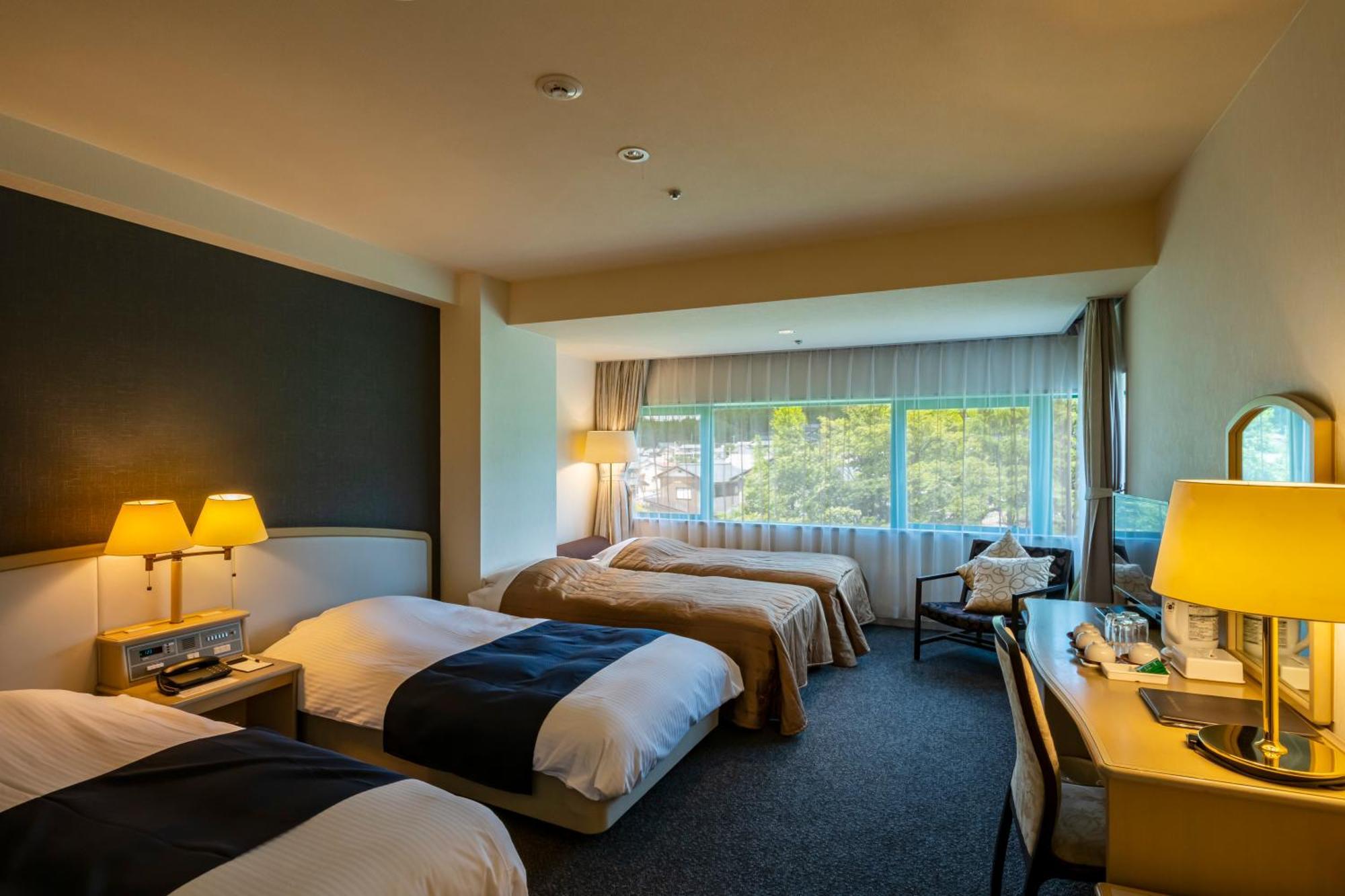 Katsuyama New Hotel Екстериор снимка